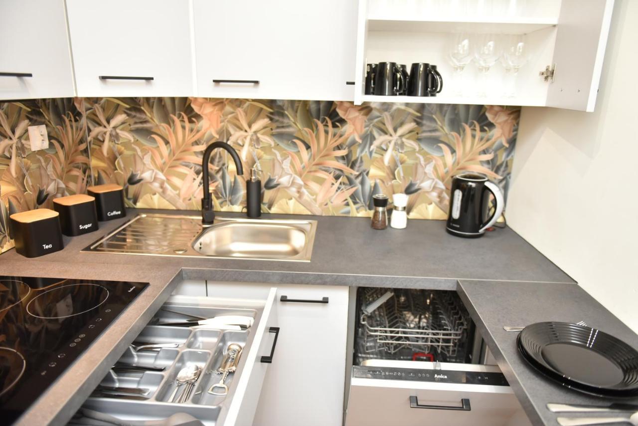 Apartament Na Zlotej Podkowie Lägenhet Głogów Exteriör bild